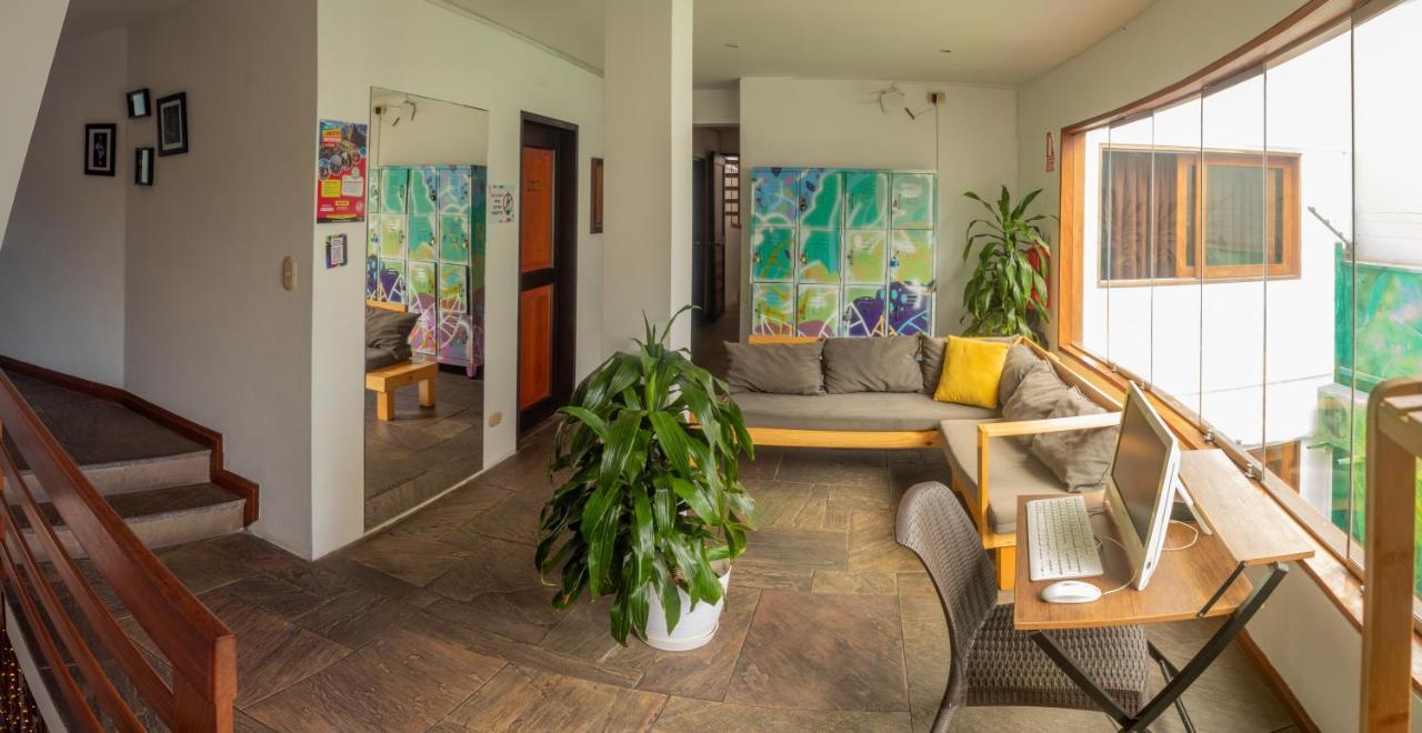 Rainbow Hostel Lima Dış mekan fotoğraf
