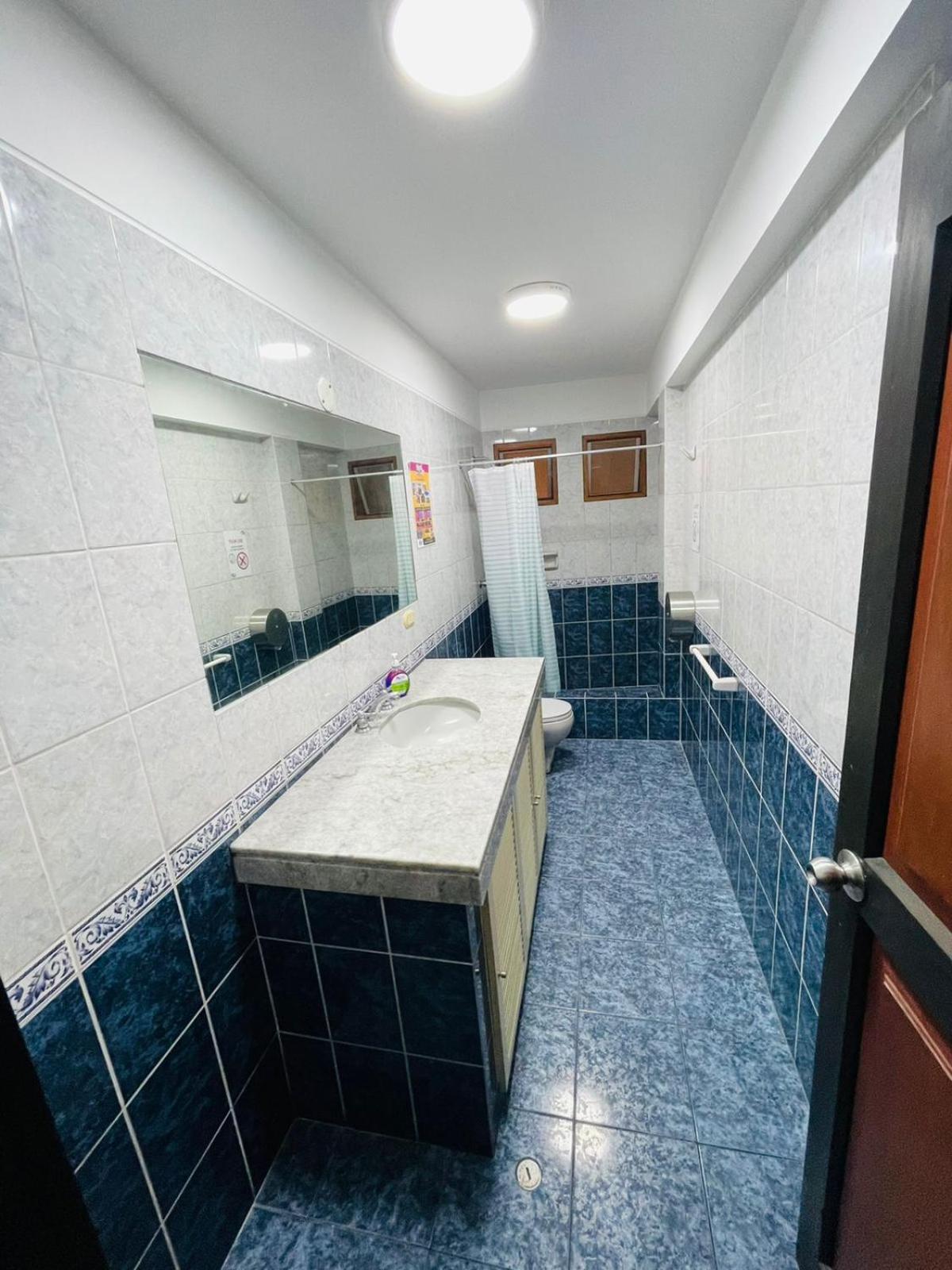 Rainbow Hostel Lima Dış mekan fotoğraf